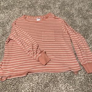 Long sleeve shirt soft material size xl like new